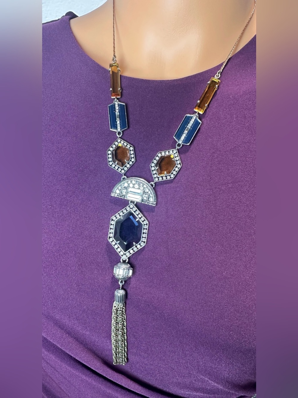 Chloe + Isabel Grand Cabaret Adjustable Slider Tassel Necklace RARE
